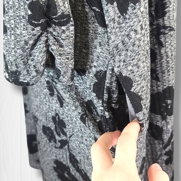 Apt. 9 Women's Gray Floral Crew Neck Mini Sweater Dress Size XL - Picture 6 of 13
